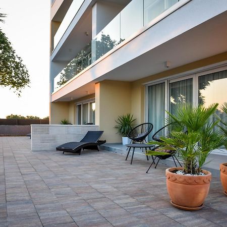 Luxury Apartments La Perla Бибинье Экстерьер фото