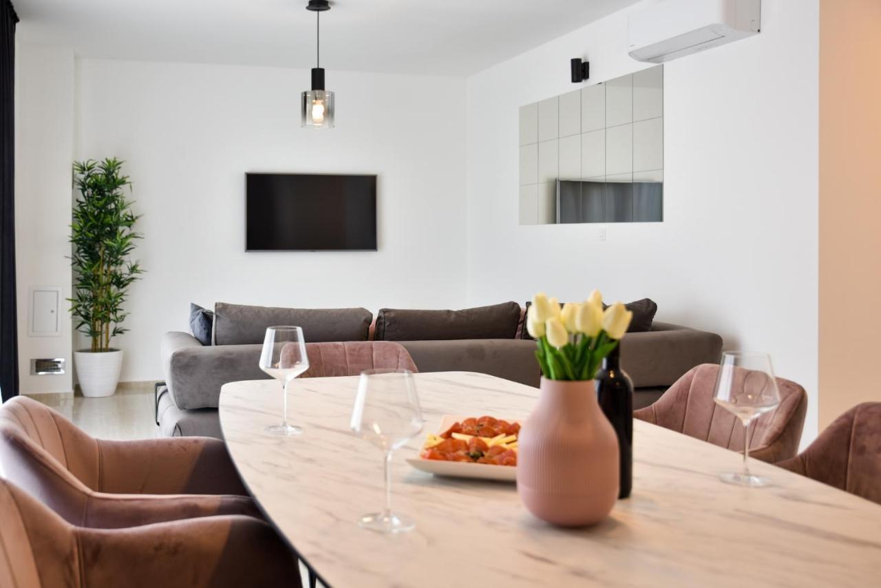 Luxury Apartments La Perla Бибинье Экстерьер фото