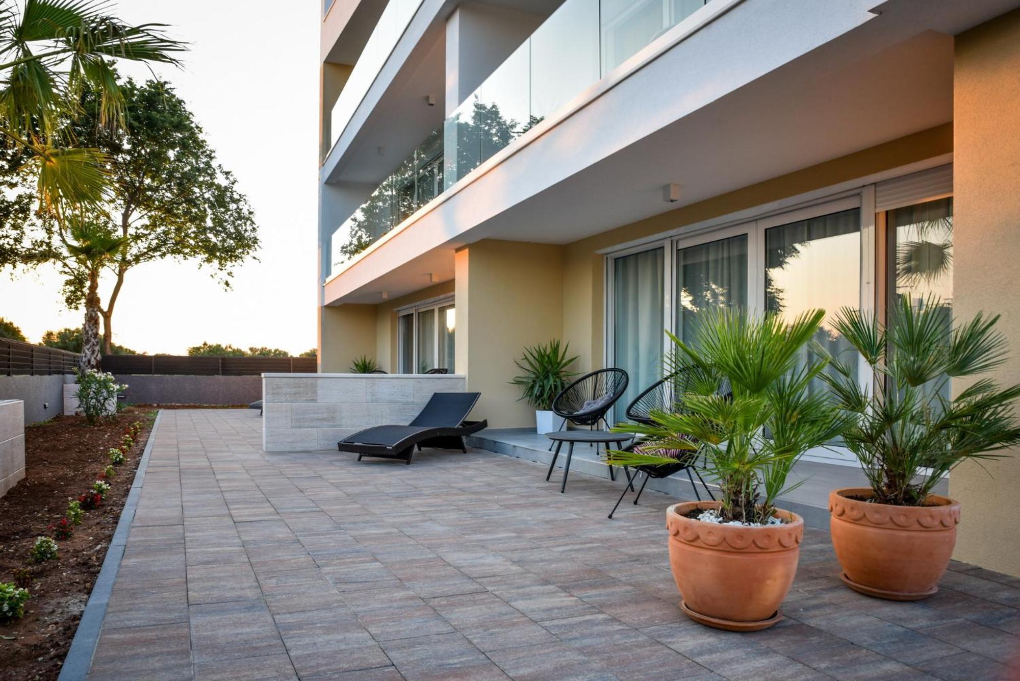 Luxury Apartments La Perla Бибинье Экстерьер фото