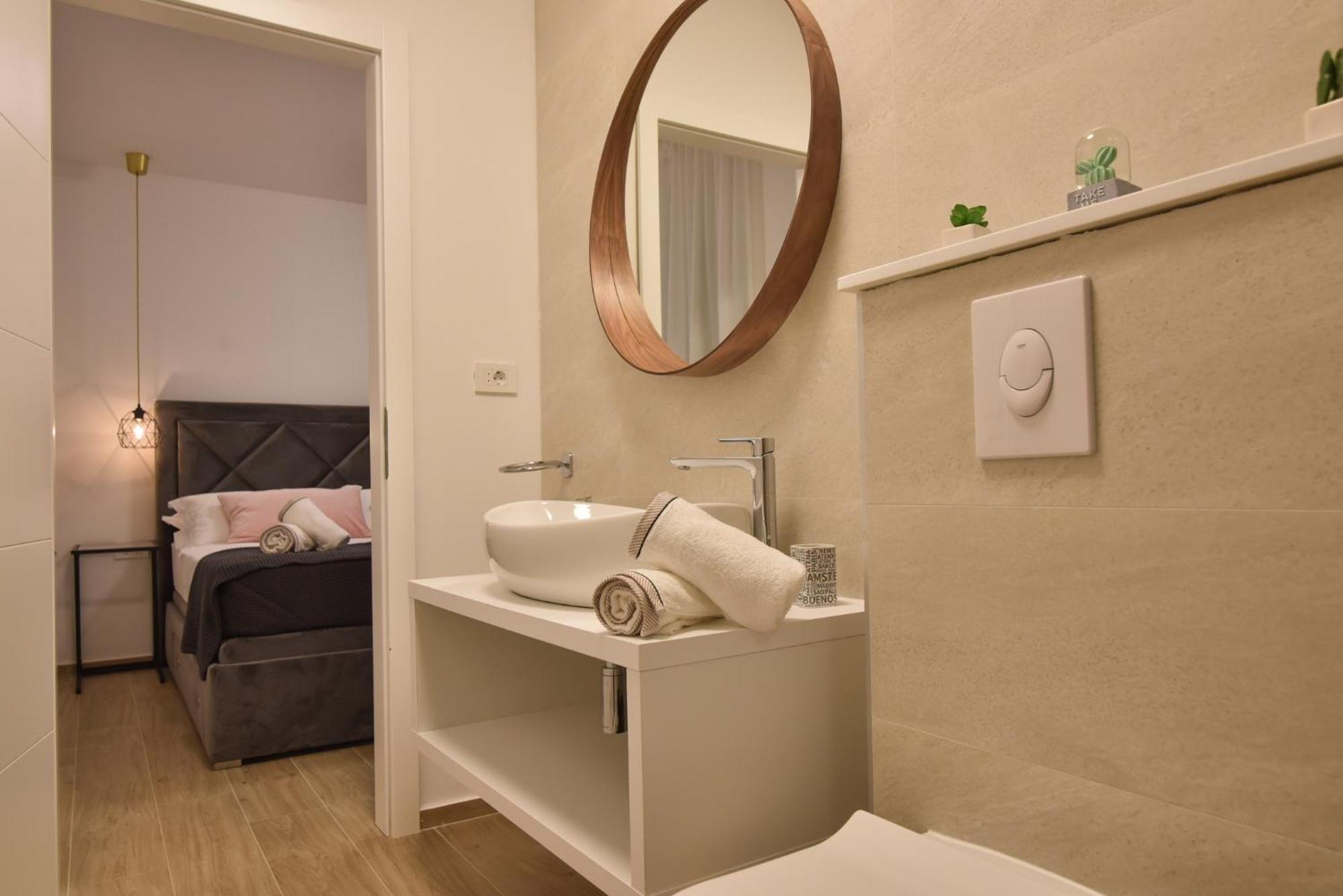Luxury Apartments La Perla Бибинье Номер фото