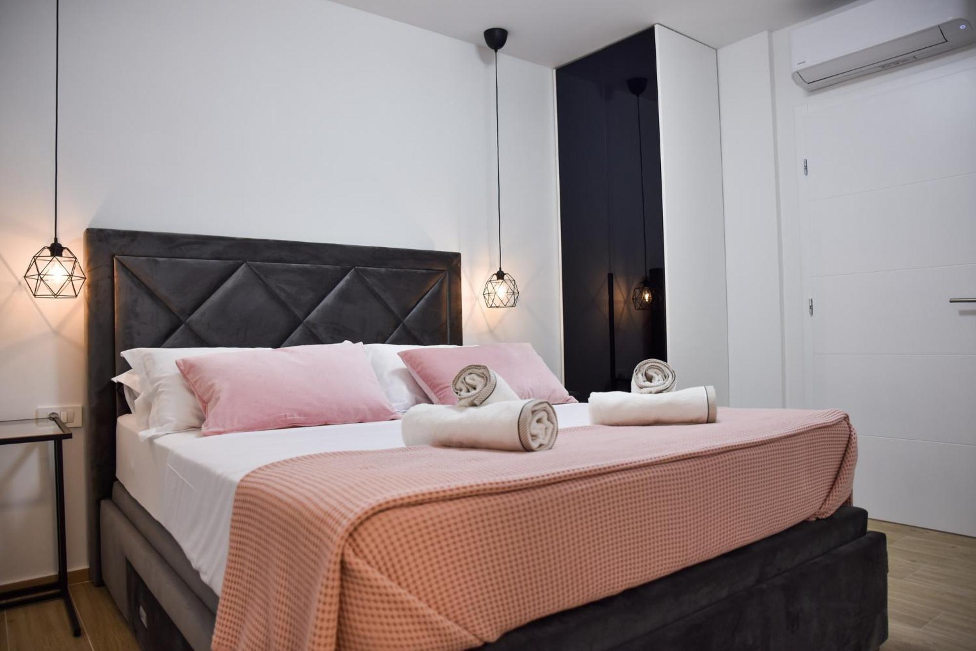 Luxury Apartments La Perla Бибинье Номер фото